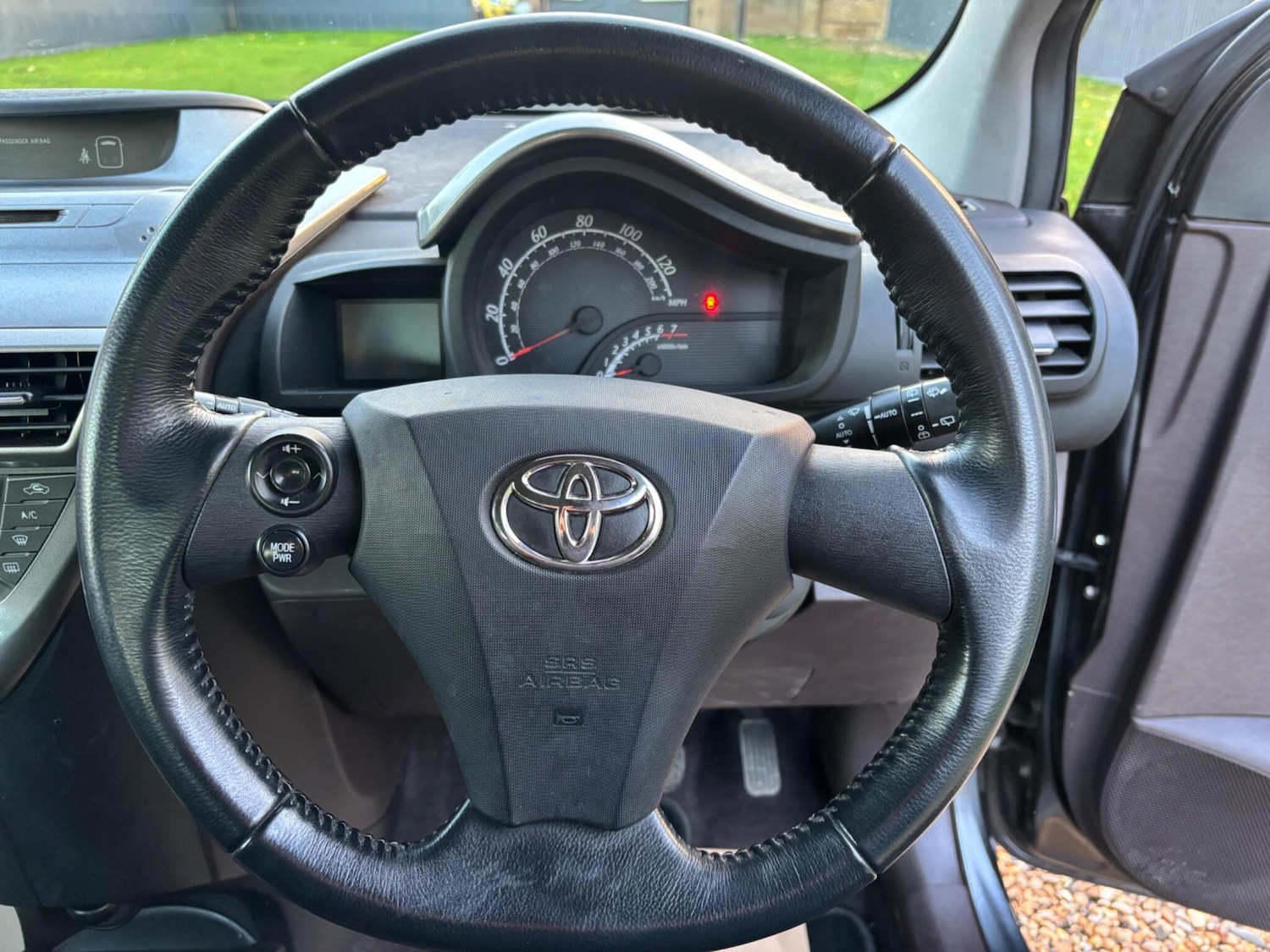 Used Toyota IQ 2009 for sale - 76590696: Photo 14