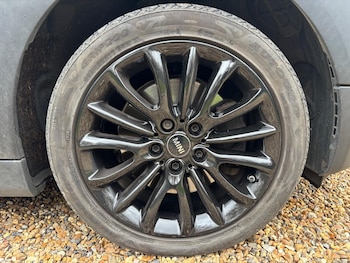 Used MINI Clubman 2017 for sale - 77683522: Photo