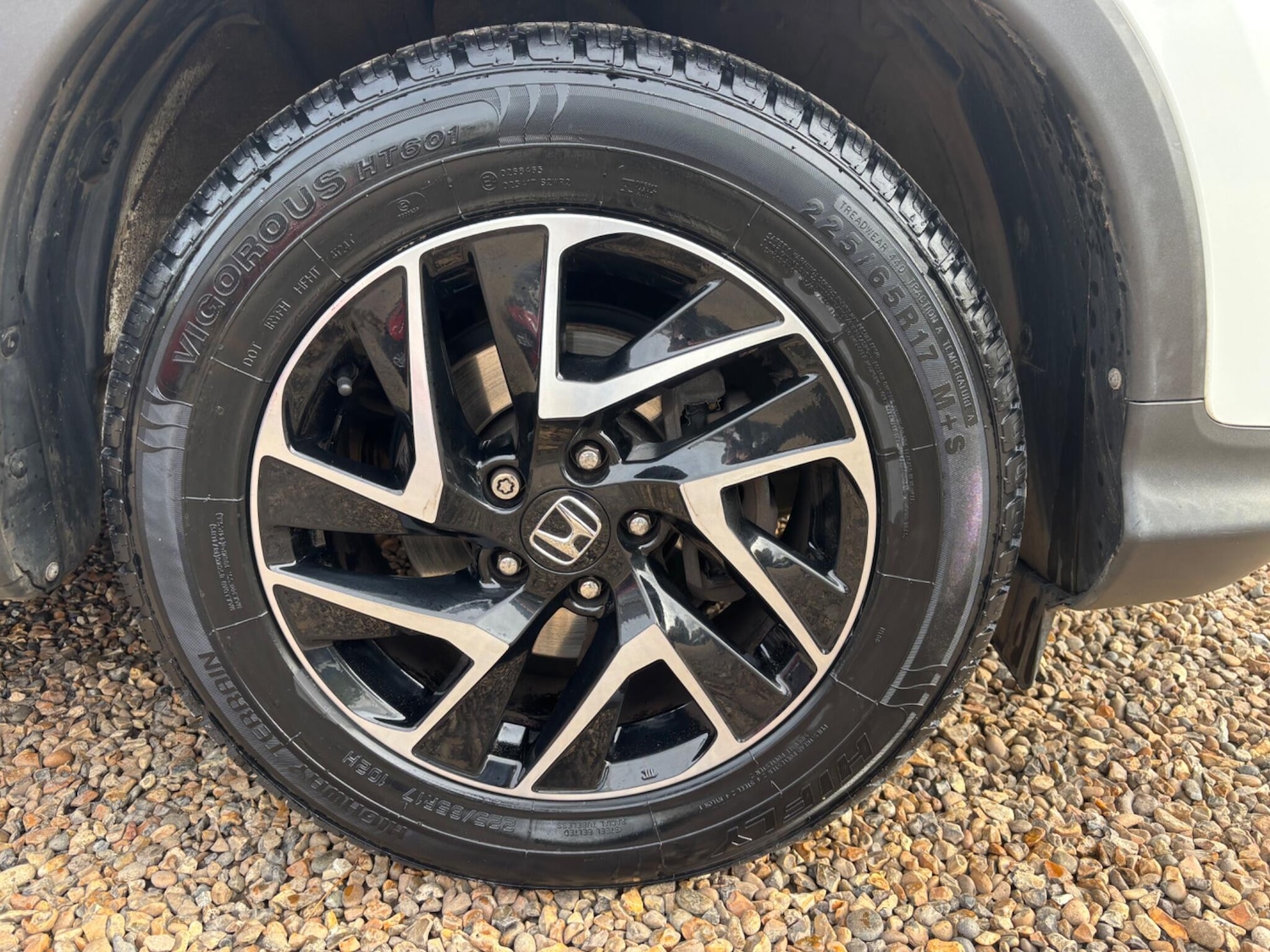 Used Honda CR-V 2017 for sale - 76339309: Photo 4