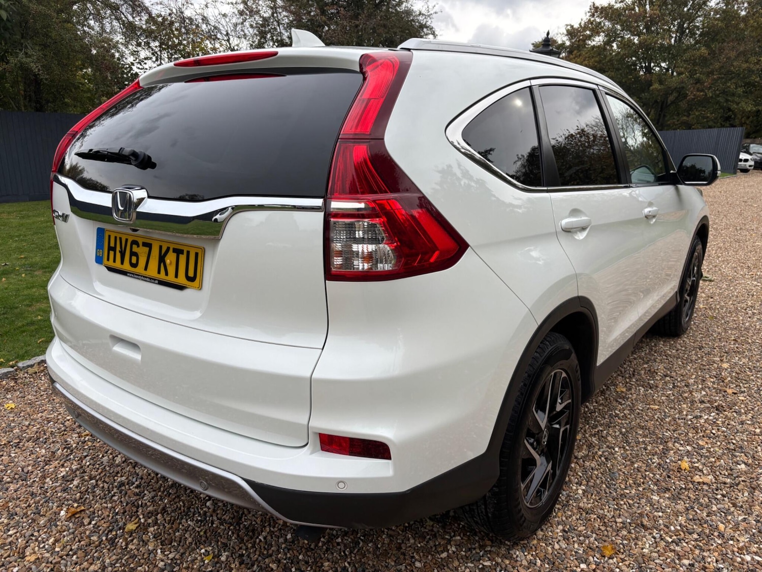 Used Honda CR-V 2017 for sale - 76339309: Photo 9