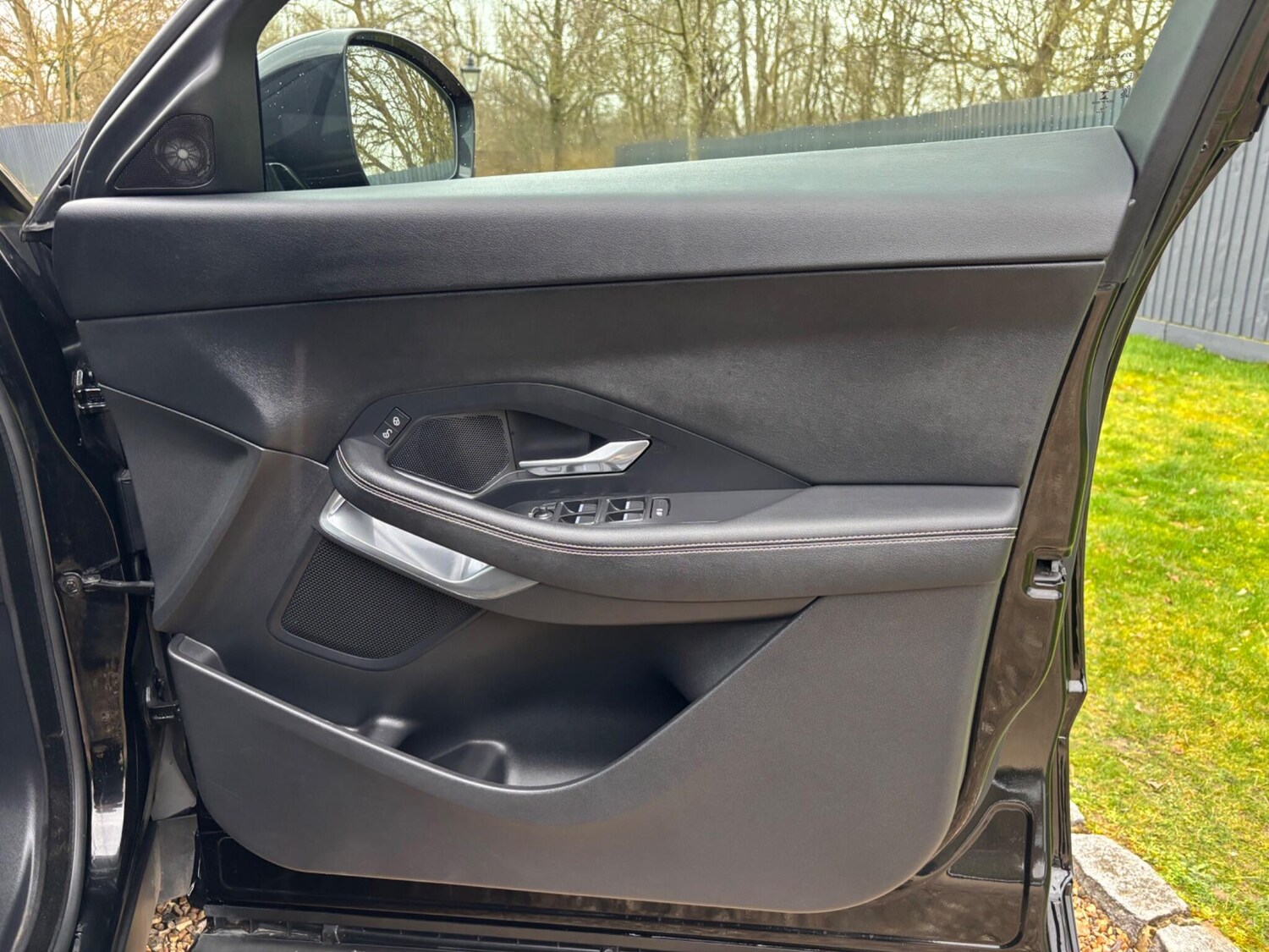 Used Jaguar E-Pace for sale - 77683436: Photo 28