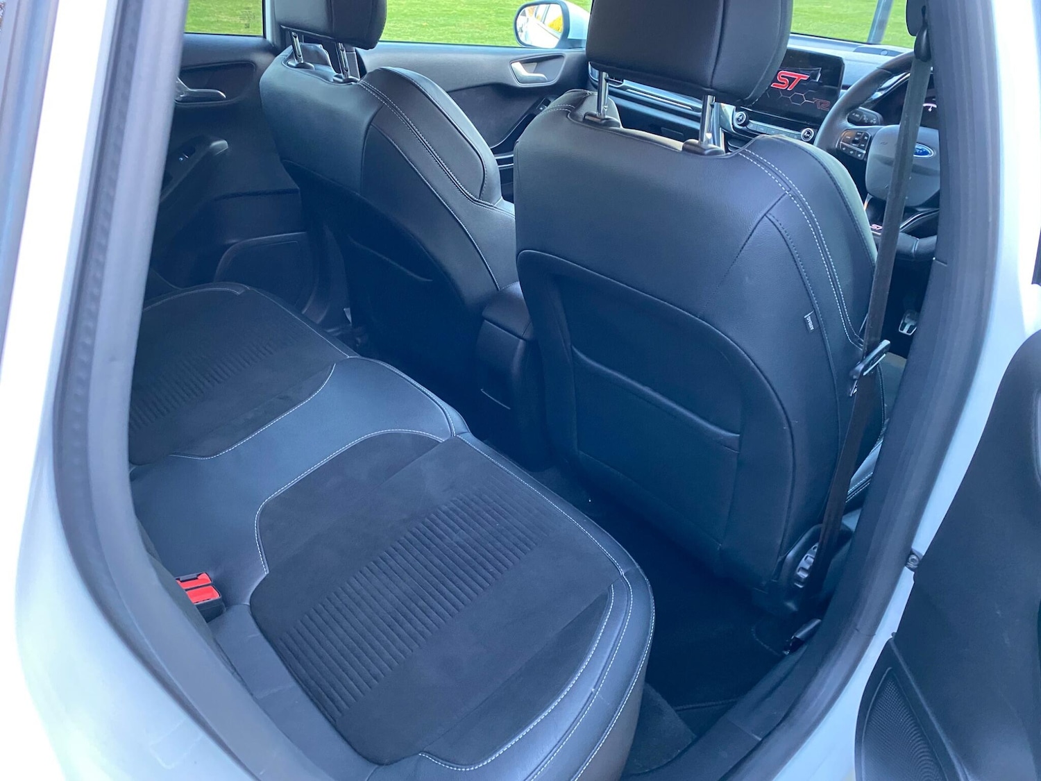 Used Ford Fiesta 2018 for sale - 77114250: Photo 28