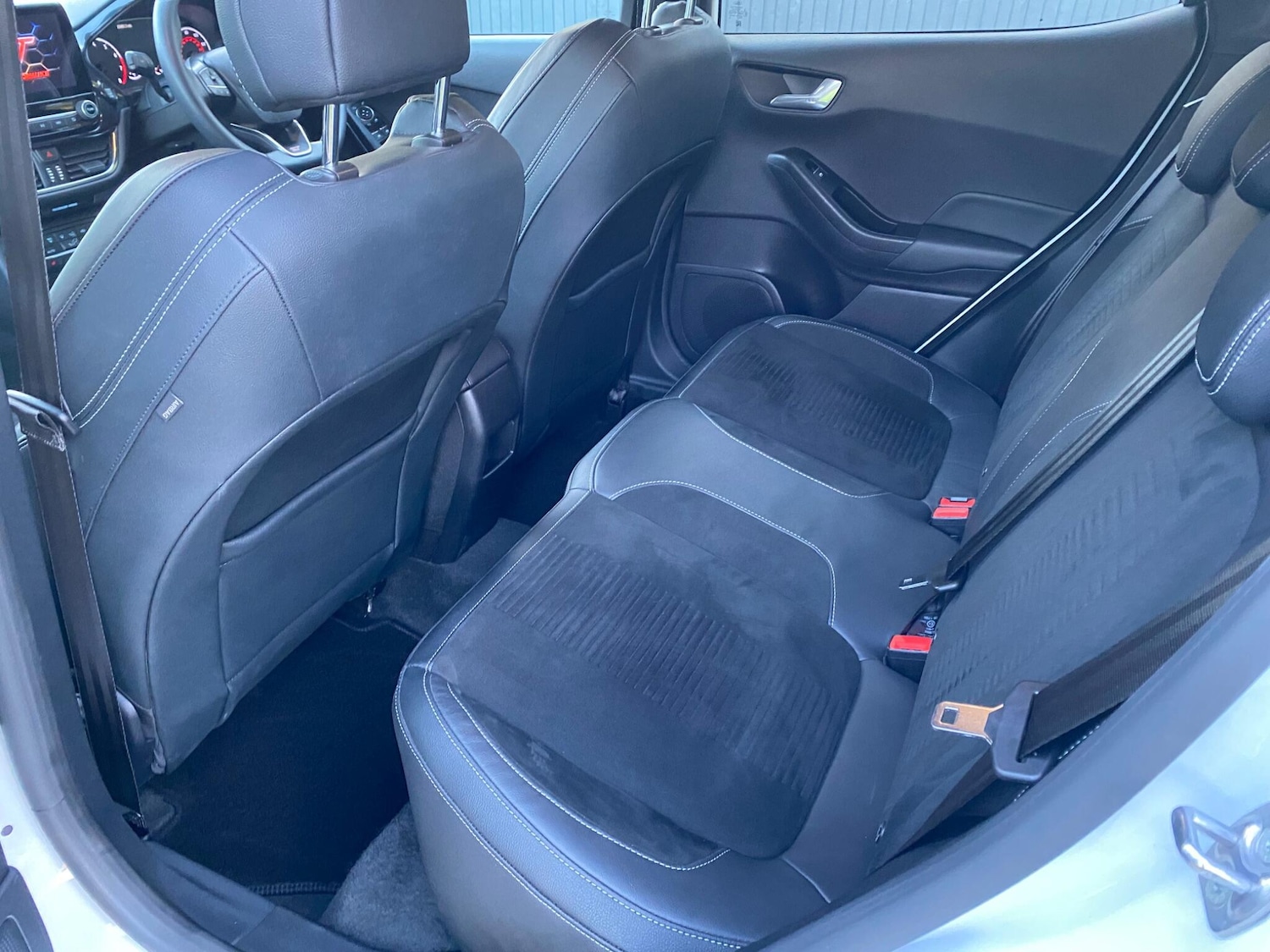 Used Ford Fiesta 2018 for sale - 77114250: Photo 31