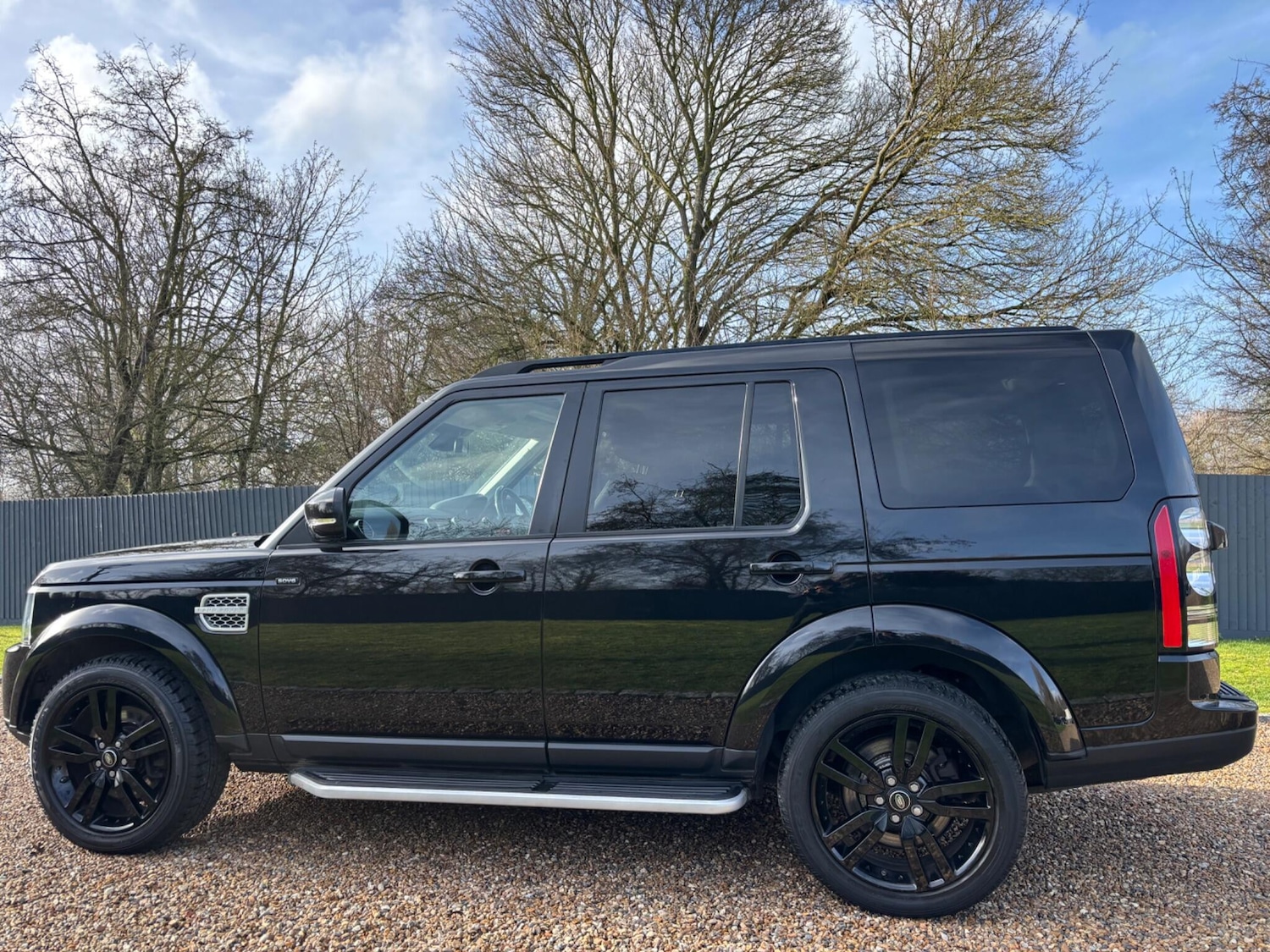 Used Land Rover Discovery 4 2015 for sale - 77386822: Photo 11