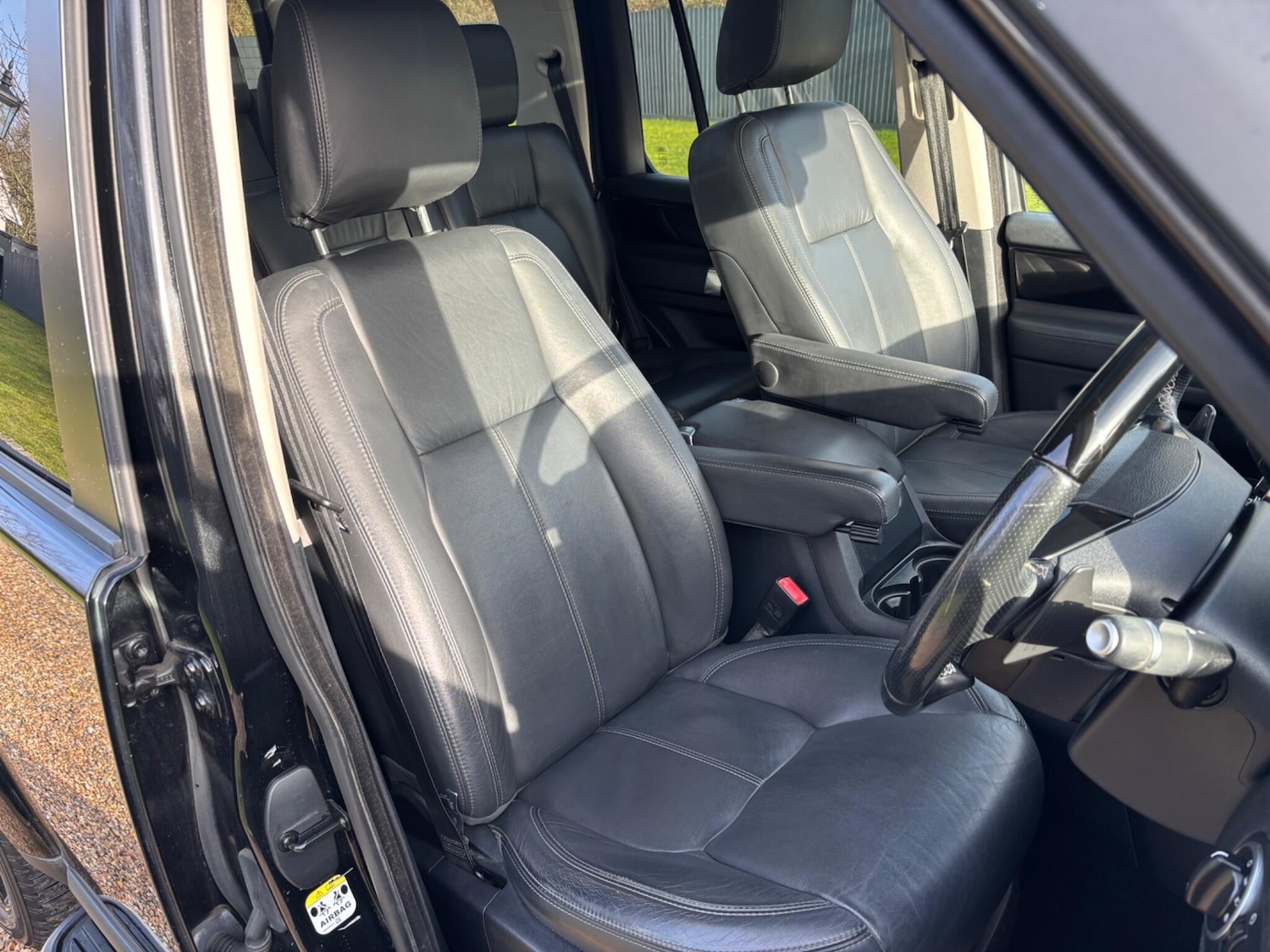 Used Land Rover Discovery 4 2015 for sale - 77386822: Photo 46