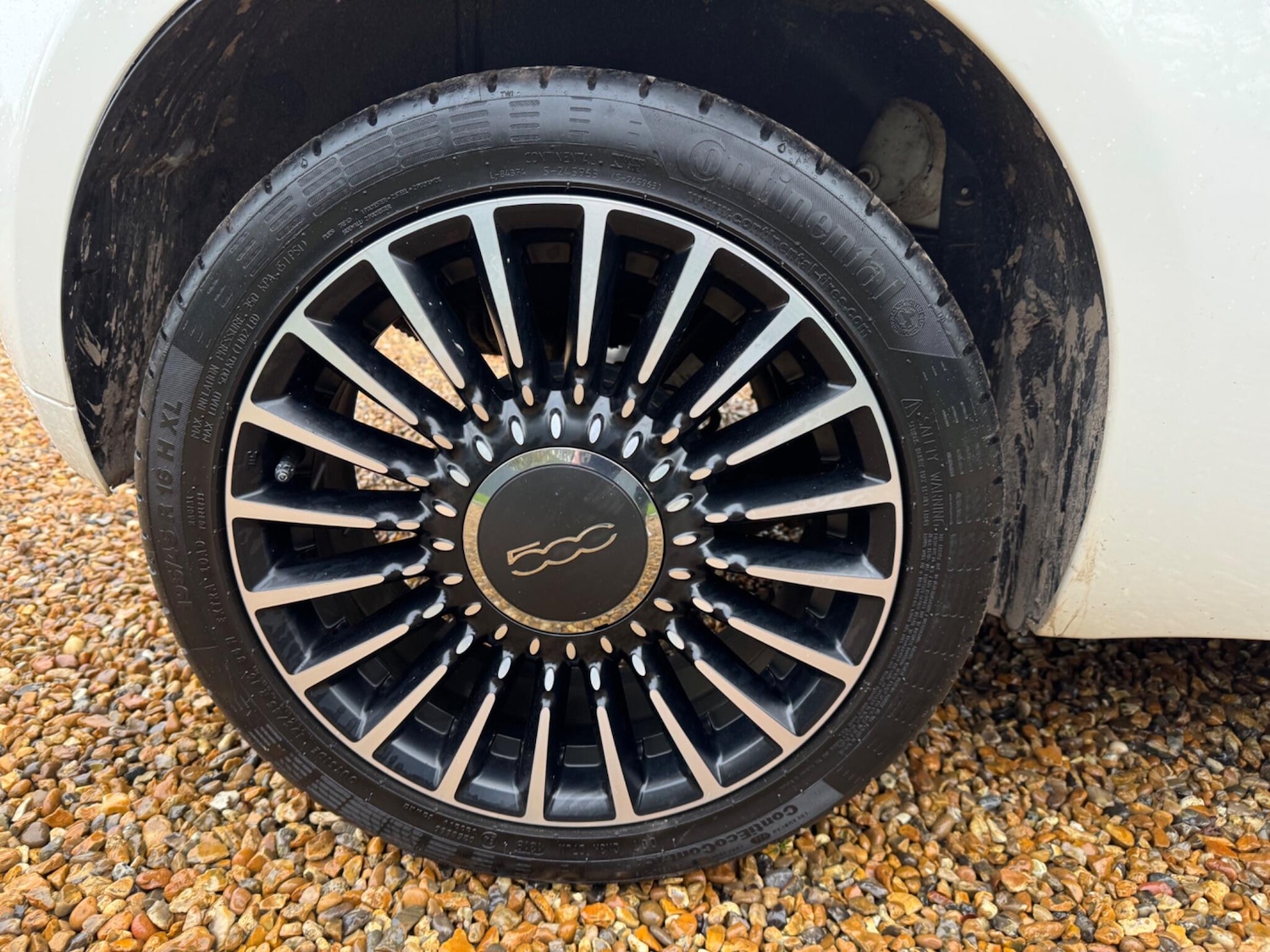 Used Fiat 500 2019 for sale - 76665378: Photo 4