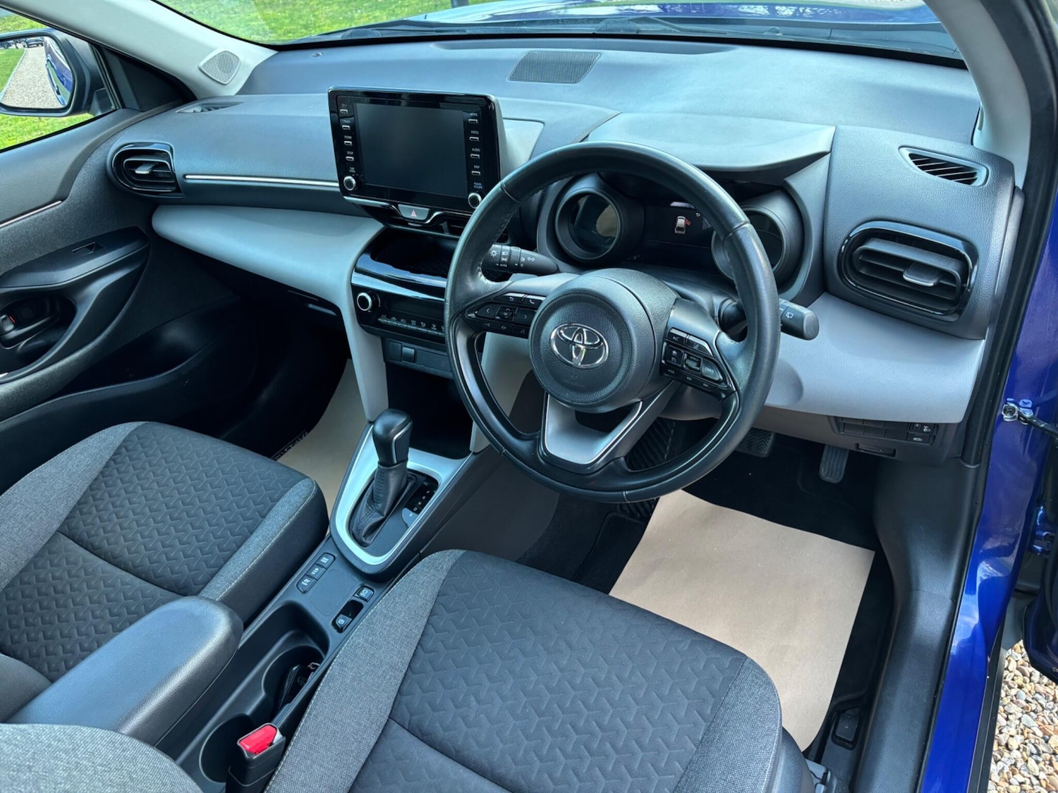 Used Toyota Yaris Cross for sale - 77267130: Photo 18