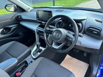 Used Toyota Yaris Cross 2021 for sale - 77267130: Photo