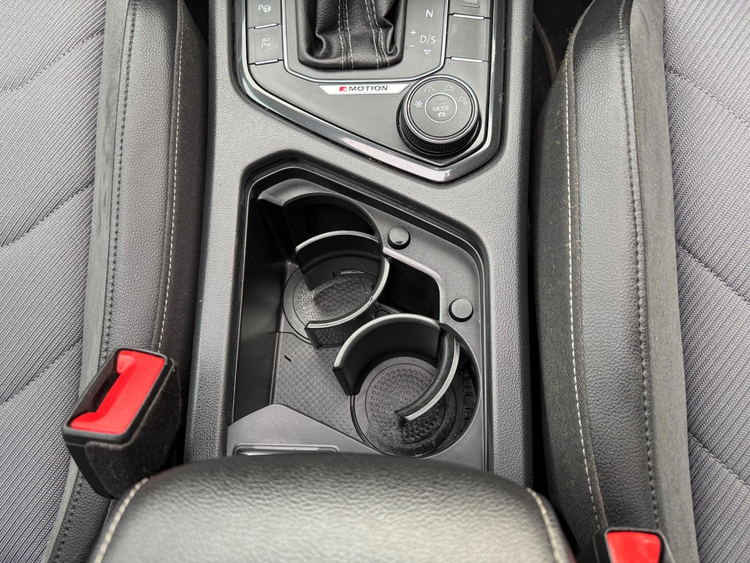 Used Volkswagen Tiguan 2020 for sale - 76792454: Photo 41