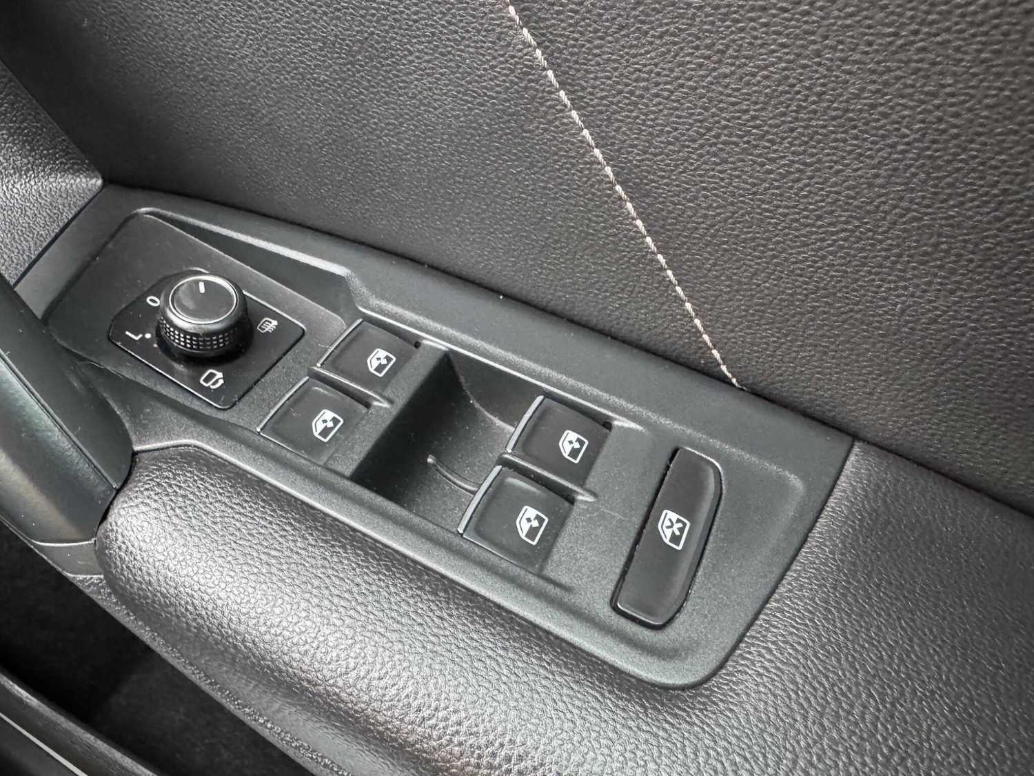 Used Volkswagen Tiguan 2020 for sale - 76792454: Photo 45