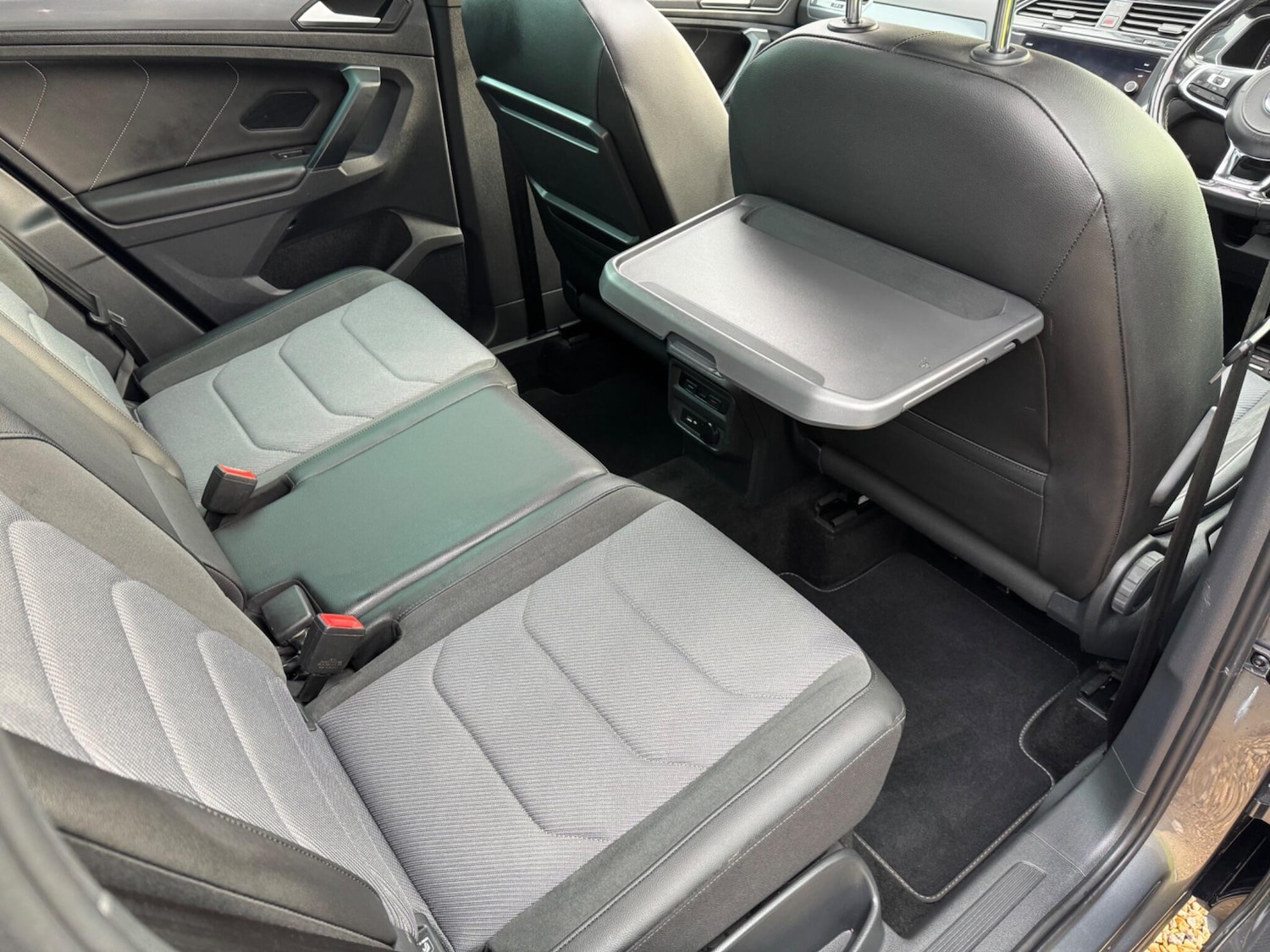 Used Volkswagen Tiguan 2020 for sale - 76792454: Photo 50