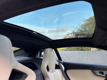 Used Jaguar F-Type 2016 for sale - 76236863: Photo