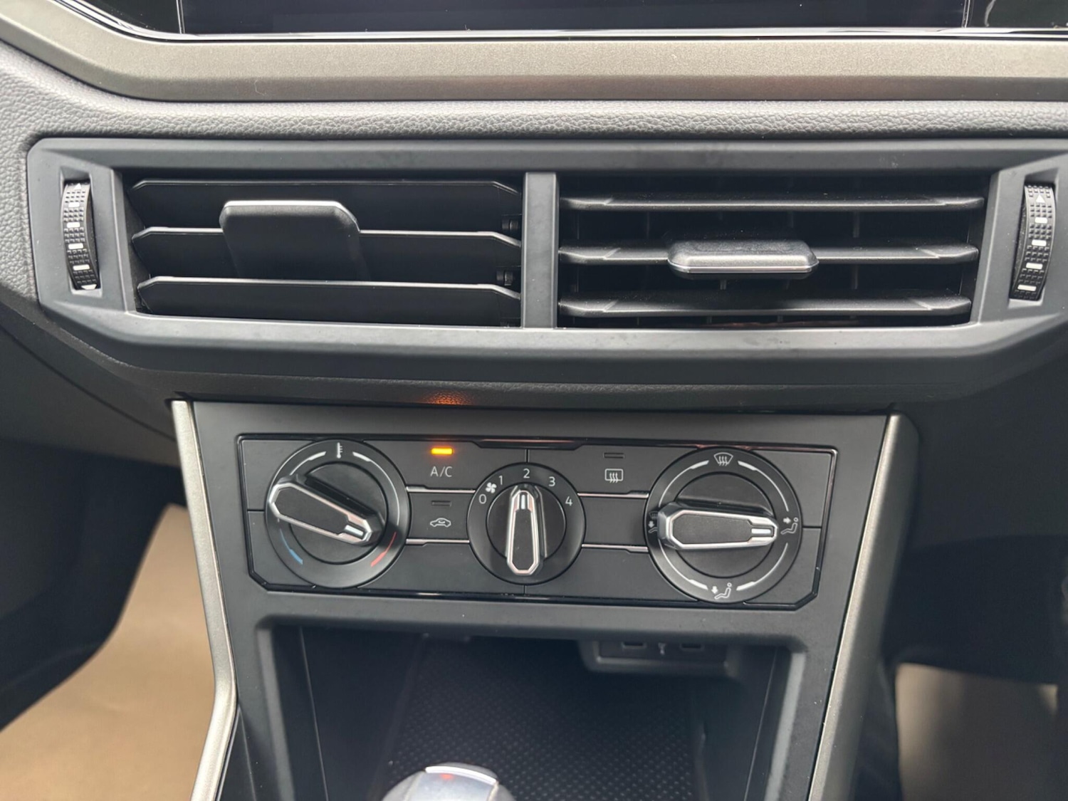 Used Volkswagen Polo 2021 for sale - 77625826: Photo 29