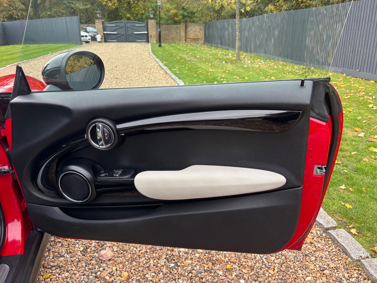 Used MINI Hatch 2017 for sale - 76380229: Photo 26