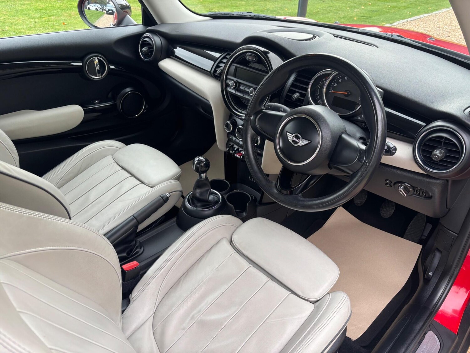 Used MINI Hatch 2017 for sale - 76380229: Photo 28