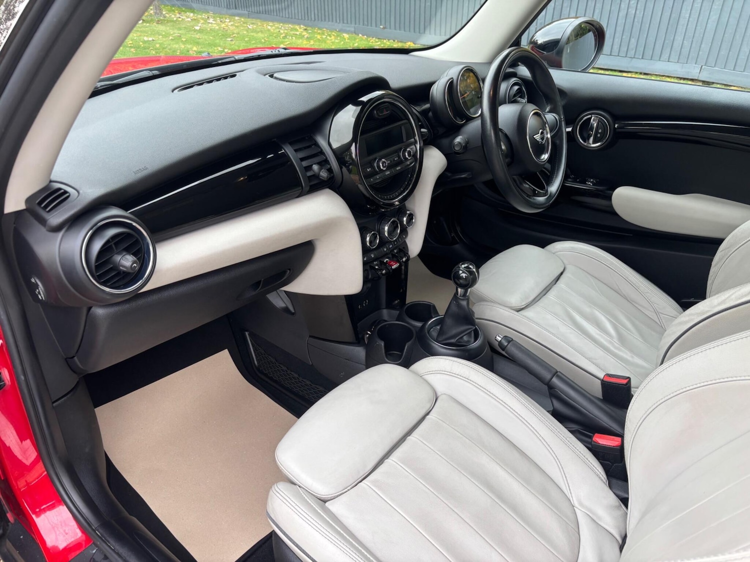 Used MINI Hatch 2017 for sale - 76380229: Photo 34