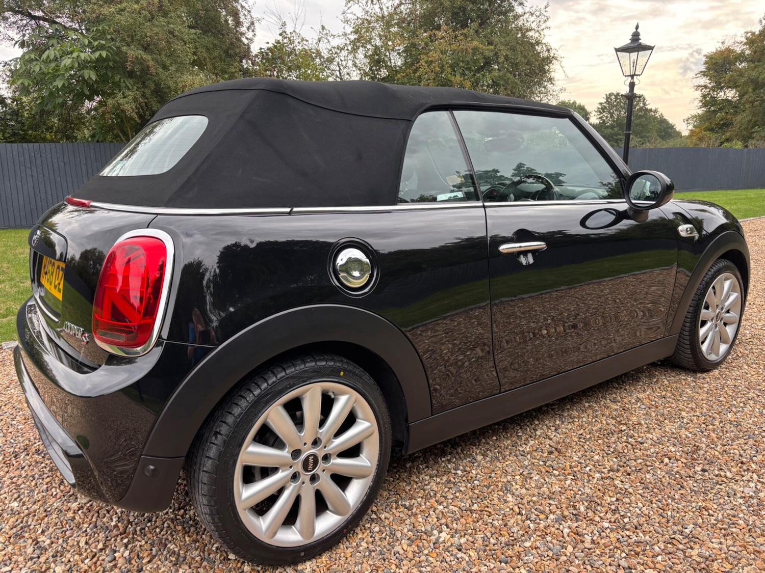 Used MINI Convertible 2018 for sale - 76236843: Photo 14