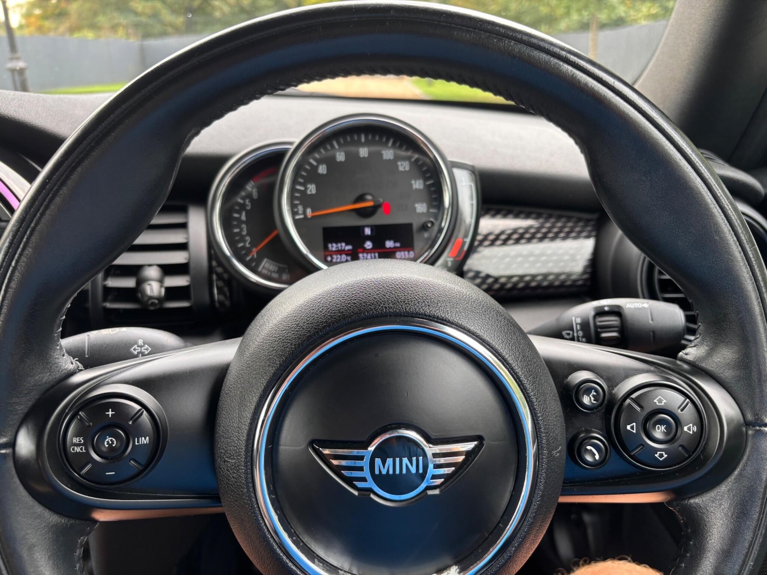 Used MINI Convertible 2018 for sale - 76236843: Photo 25