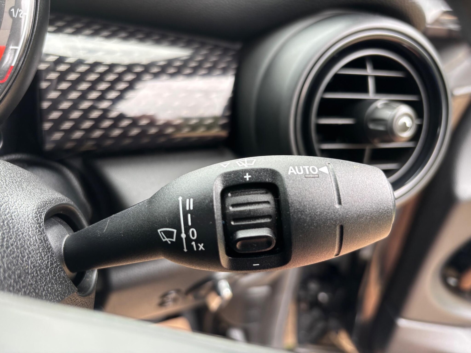 Used MINI Convertible 2018 for sale - 76236843: Photo 28