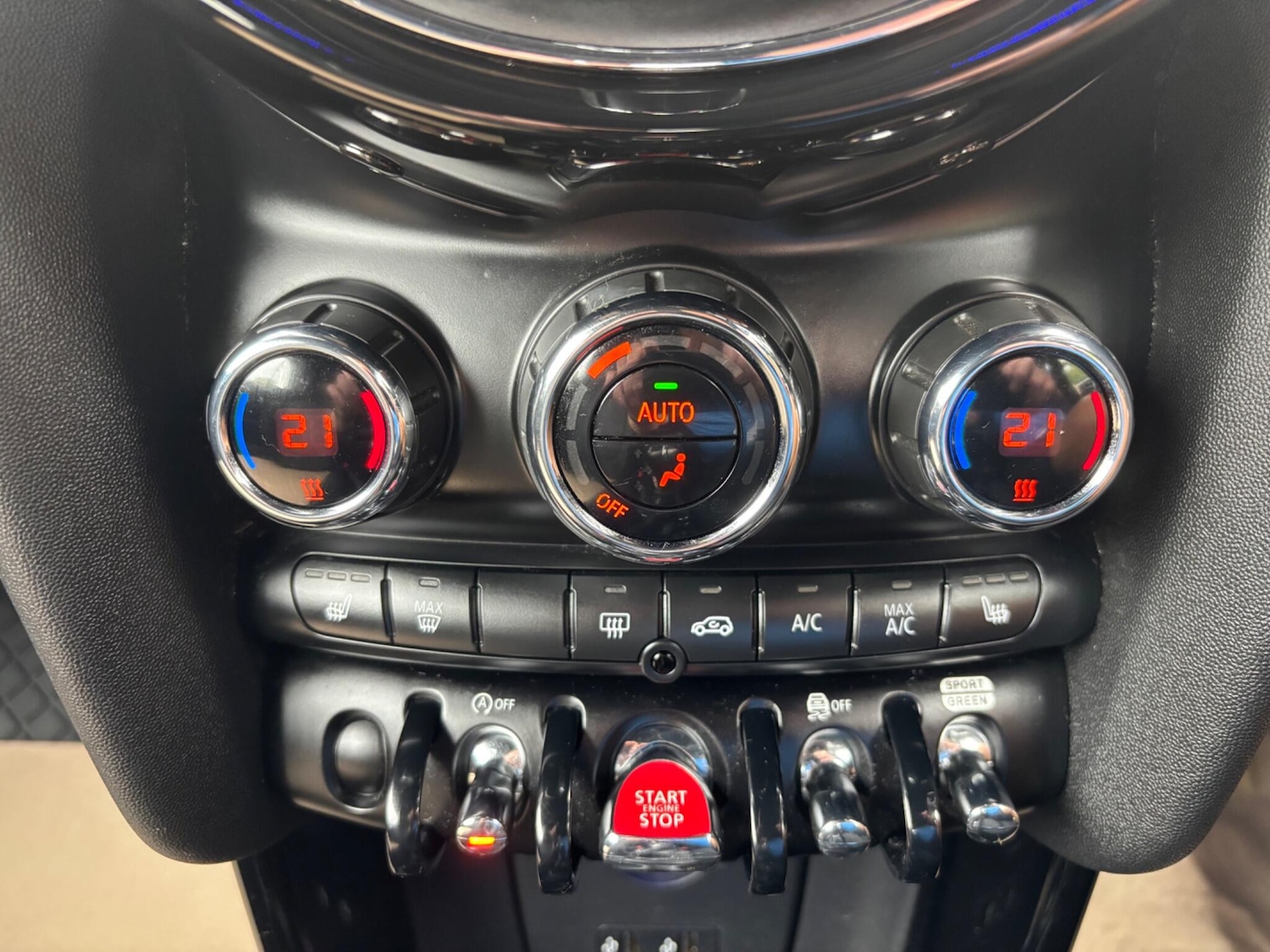 Used MINI Convertible 2018 for sale - 76236843: Photo 40