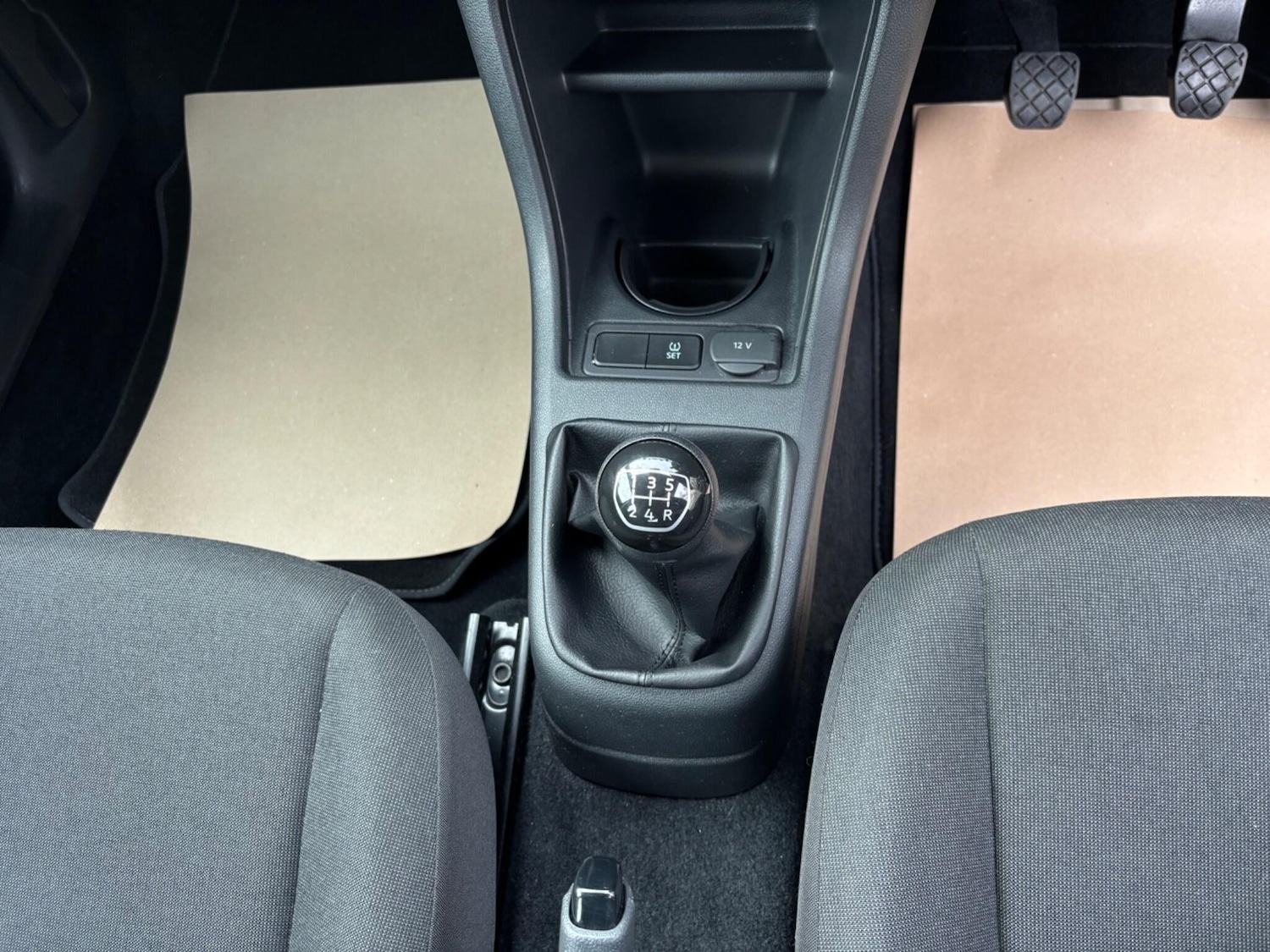 Used Volkswagen up! 2018 for sale - 77625972: Photo 22