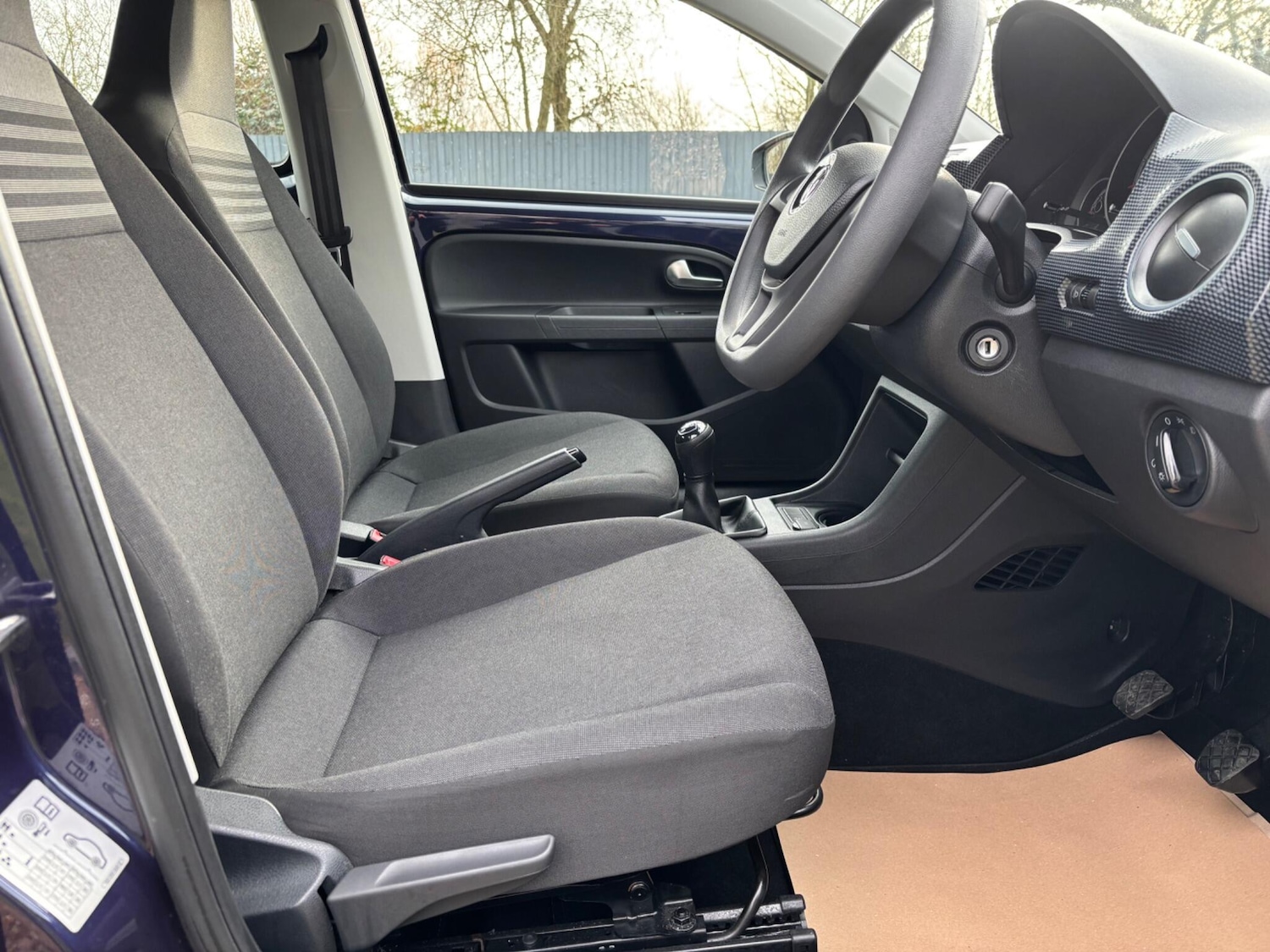 Used Volkswagen up! 2018 for sale - 77625972: Photo 25