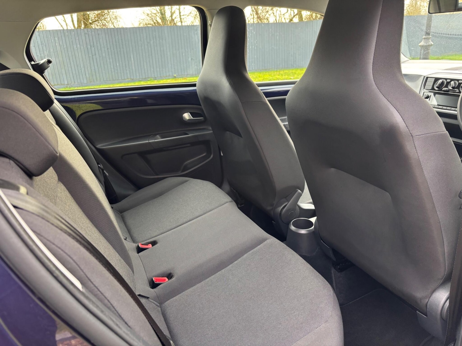 Used Volkswagen up! 2018 for sale - 77625972: Photo 27