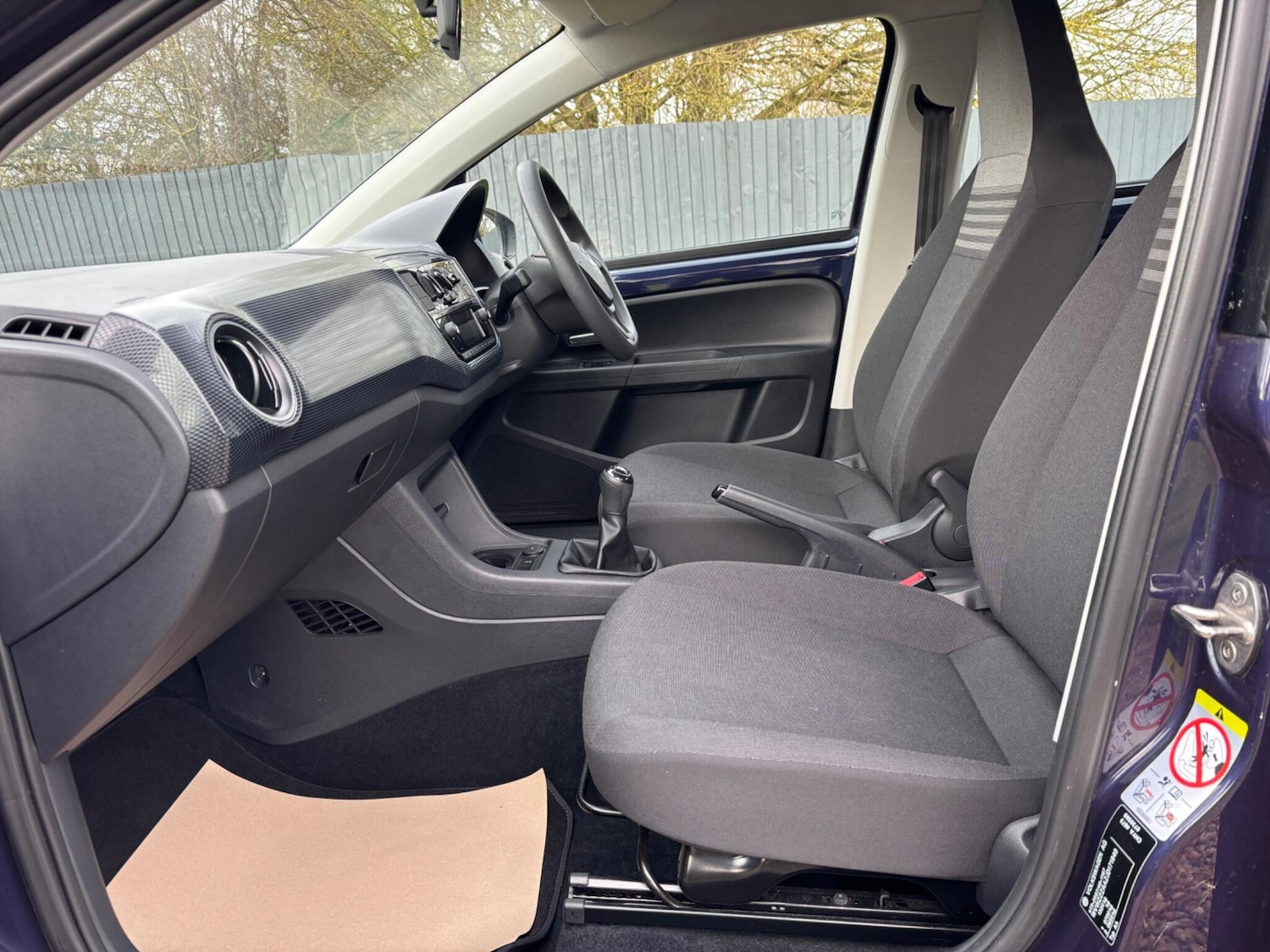 Used Volkswagen up! 2018 for sale - 77625972: Photo 34