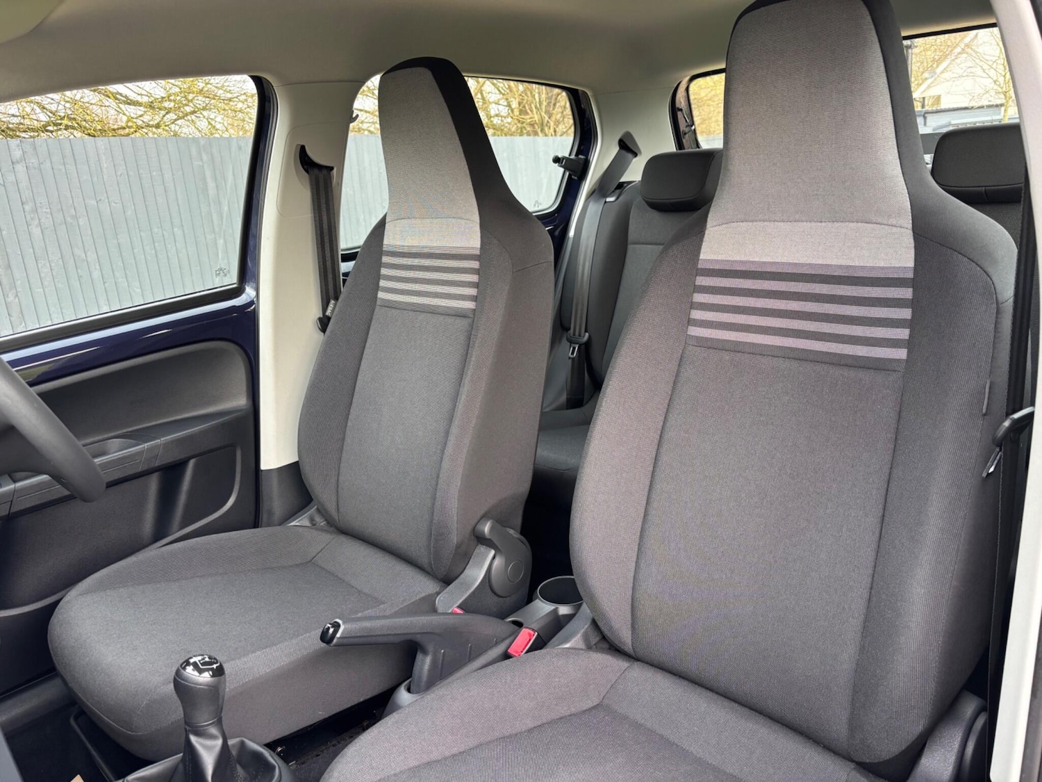 Used Volkswagen up! 2018 for sale - 77625972: Photo 35