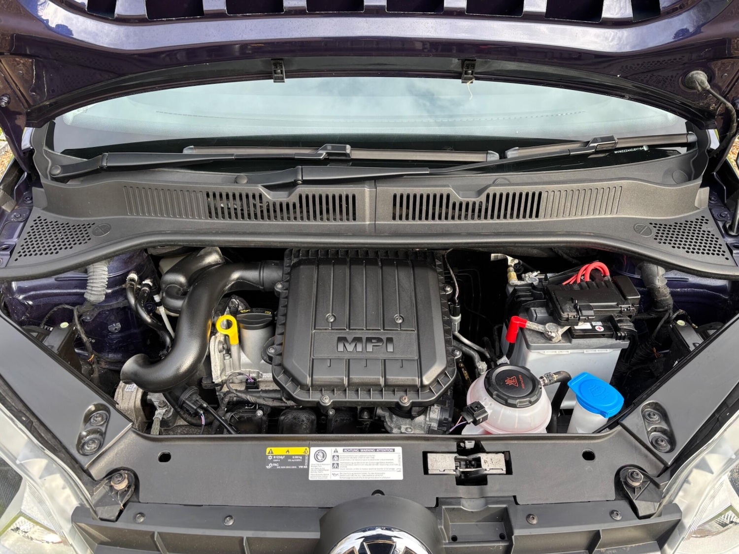 Used Volkswagen up! 2018 for sale - 77625972: Photo 39