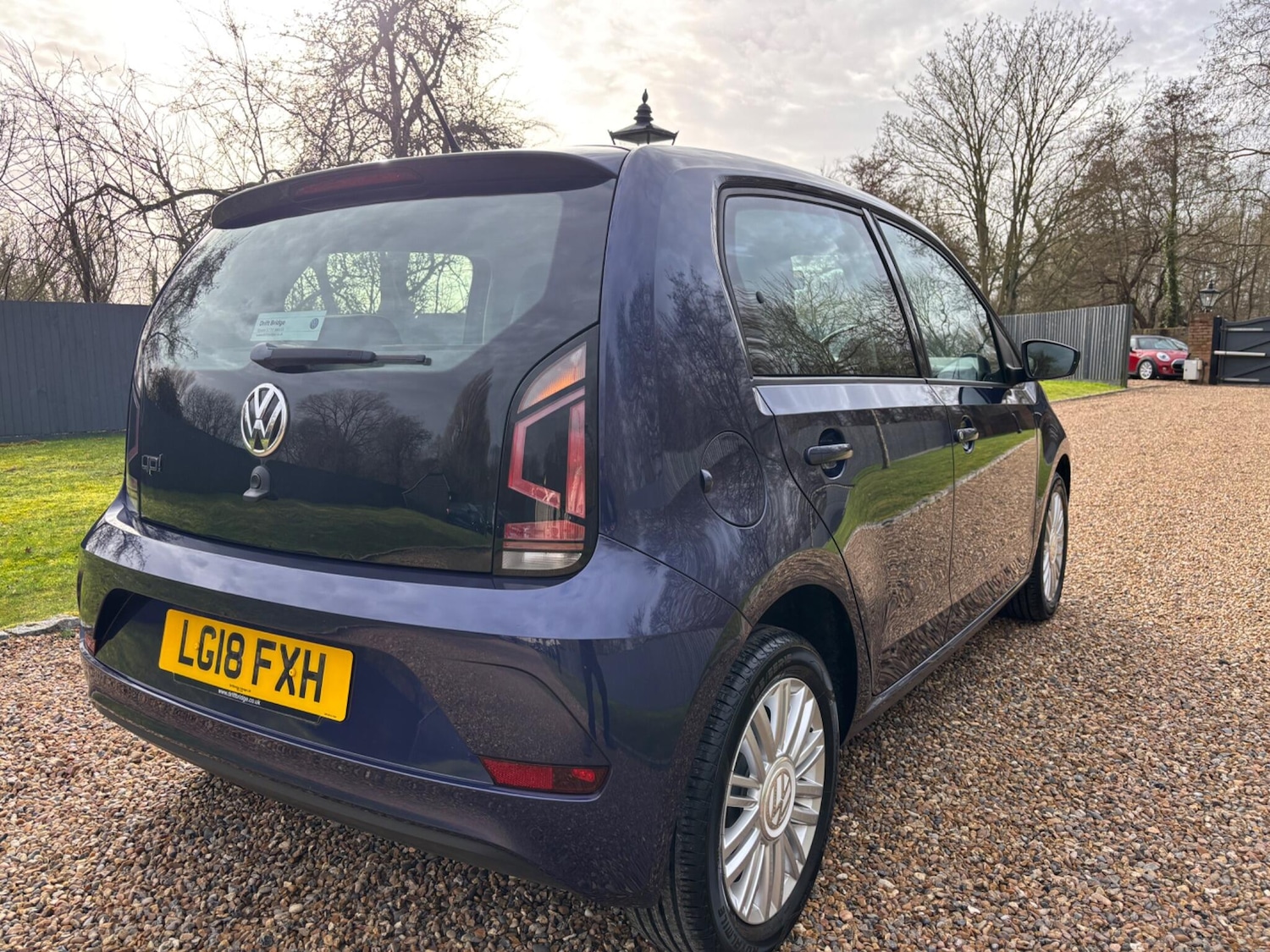 Used Volkswagen up! 2018 for sale - 77625972: Photo 9