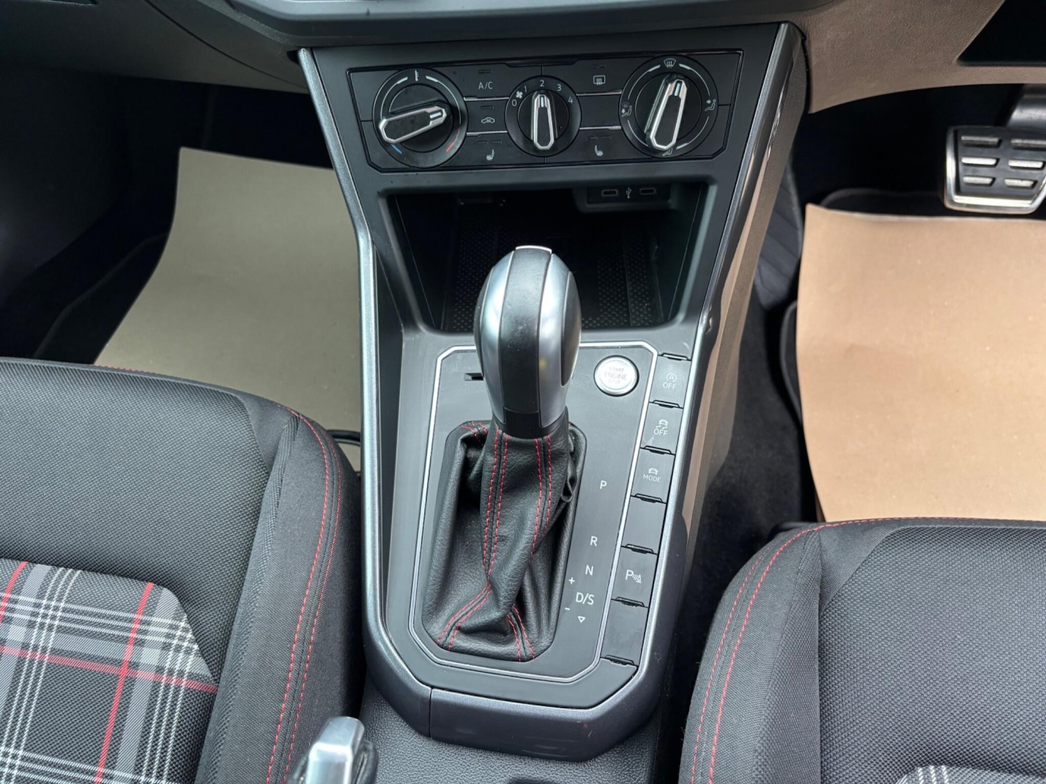 Used Volkswagen Polo 2021 for sale - 76856258: Photo 28