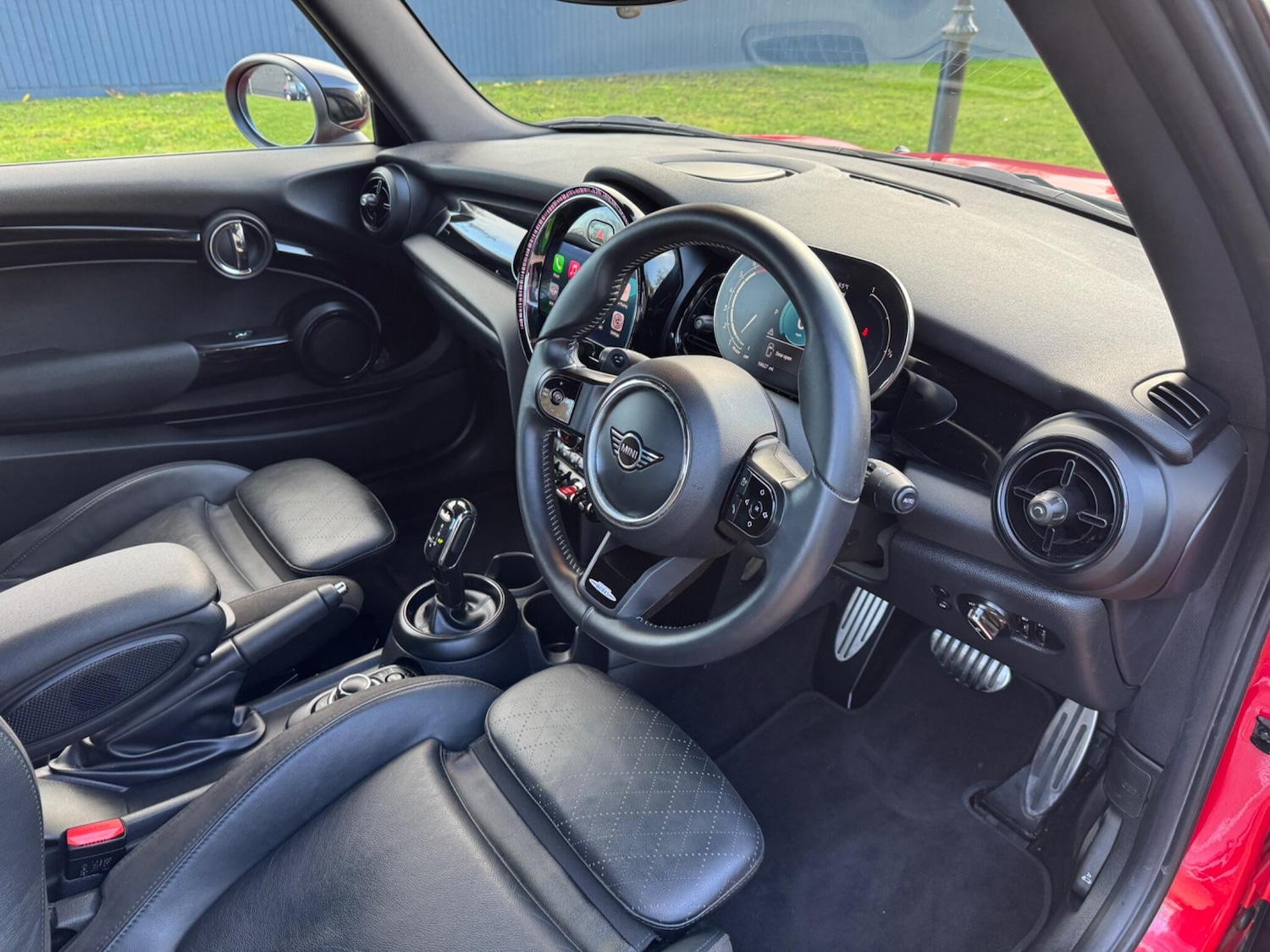 Used MINI Convertible 2021 for sale - 76773506: Photo 2