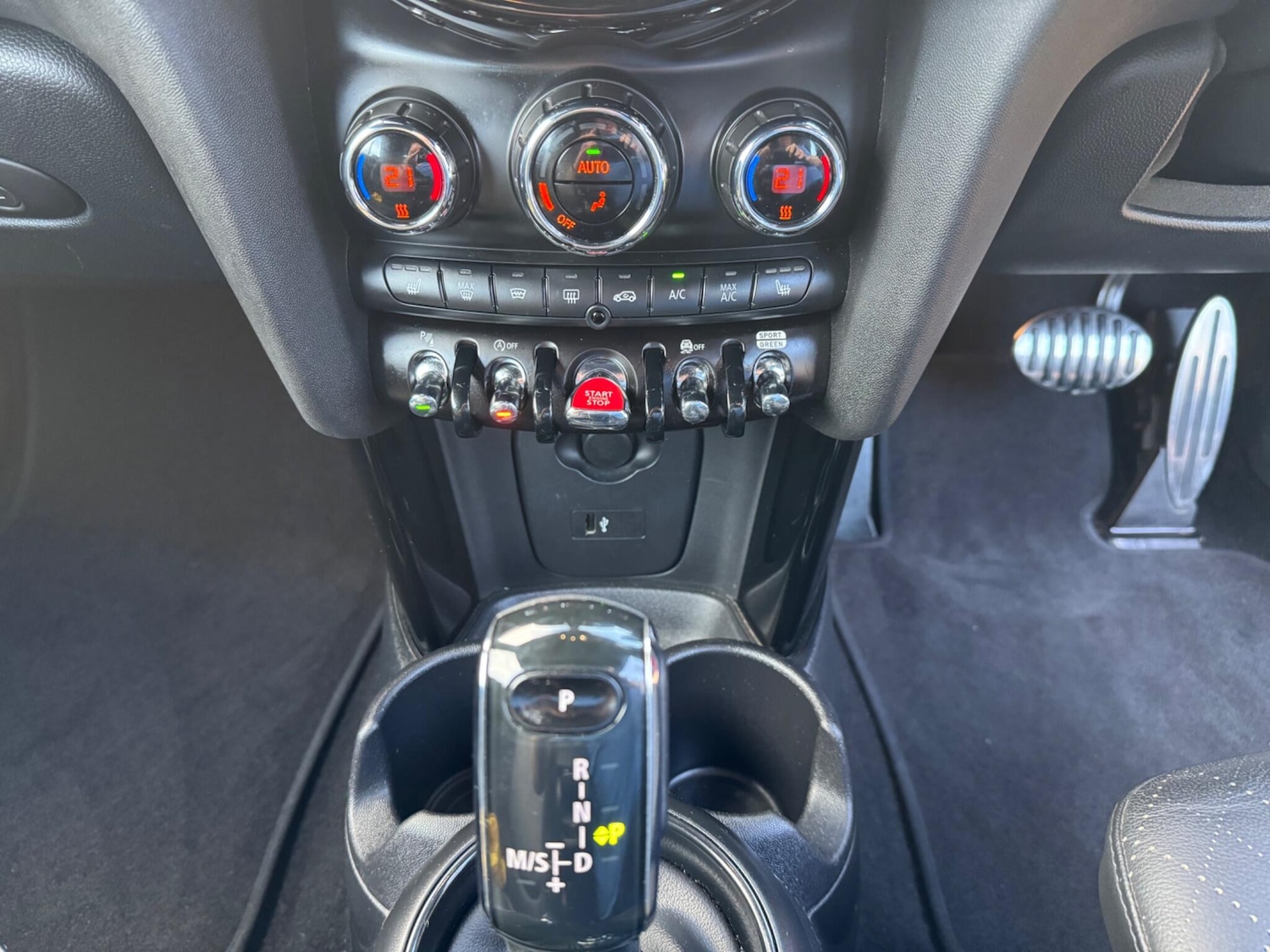 Used MINI Convertible 2021 for sale - 76773506: Photo 38