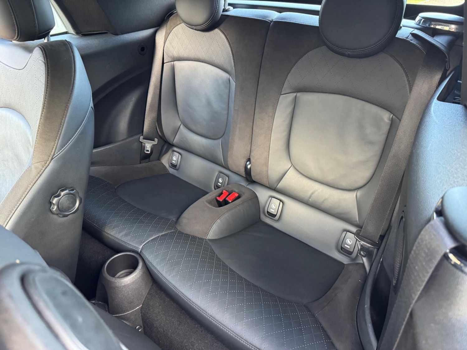 Used MINI Convertible 2021 for sale - 76773506: Photo 50