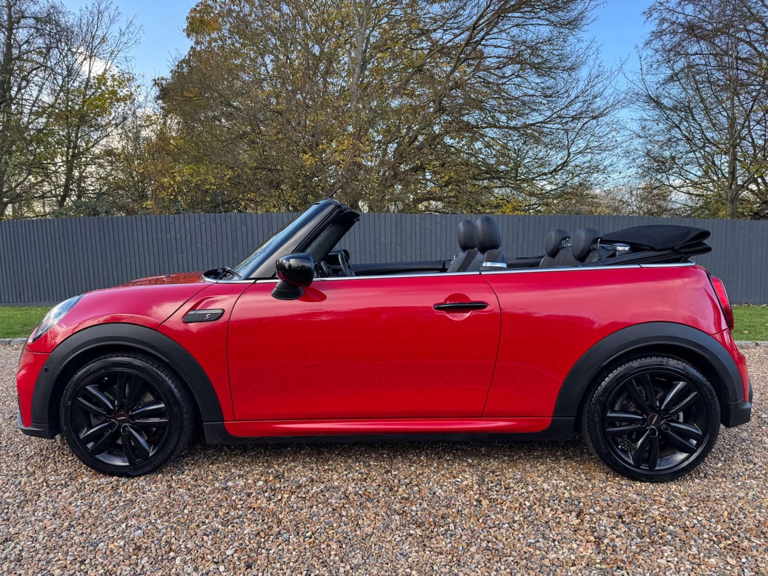 Used MINI Convertible 2021 for sale - 76773506: Photo 6