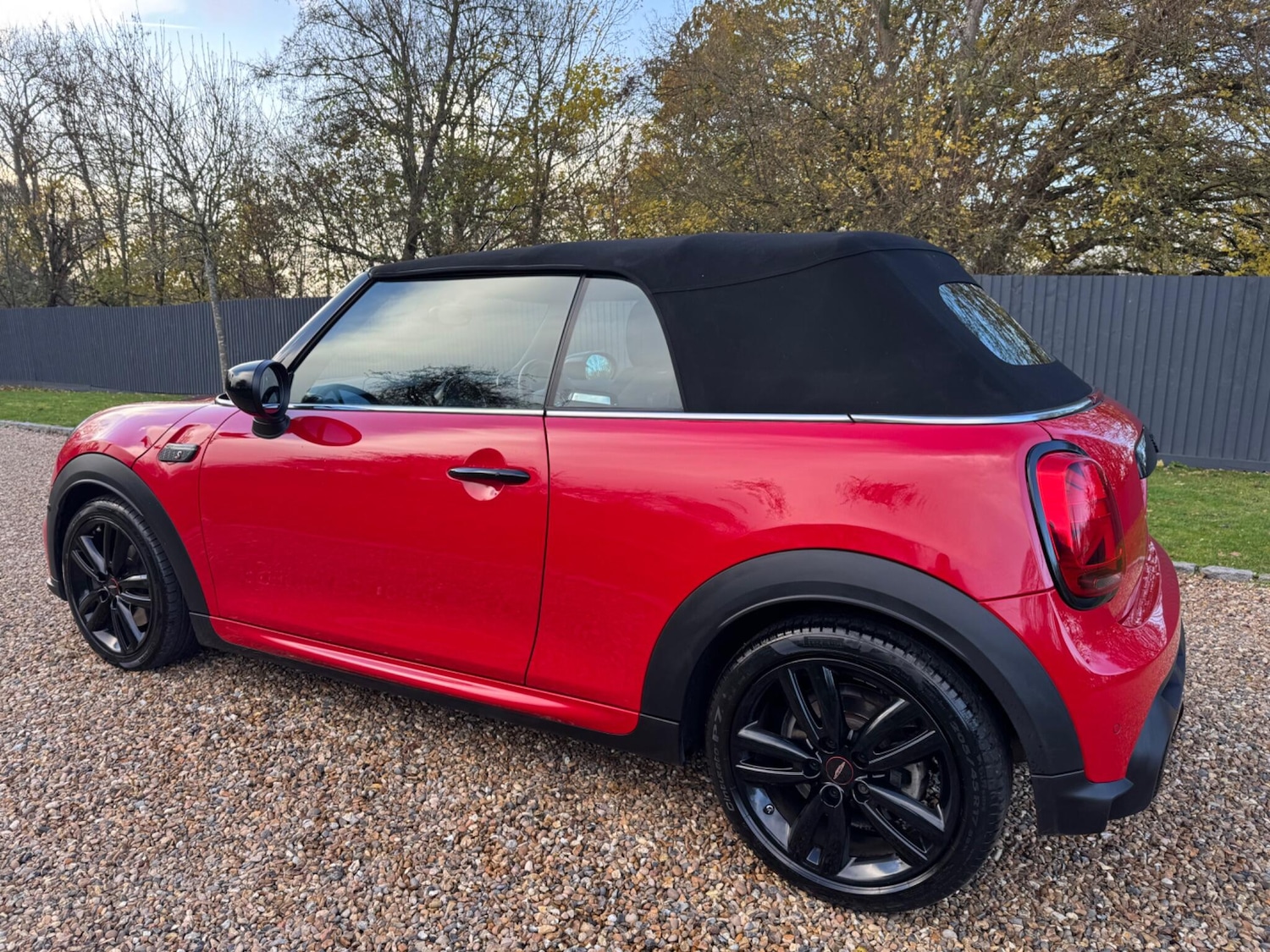 Used MINI Convertible 2021 for sale - 76773506: Photo 9