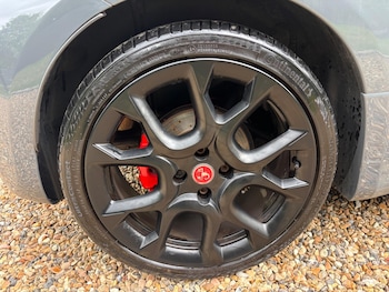 Used Abarth 595 2018 for sale - 76236927: Photo
