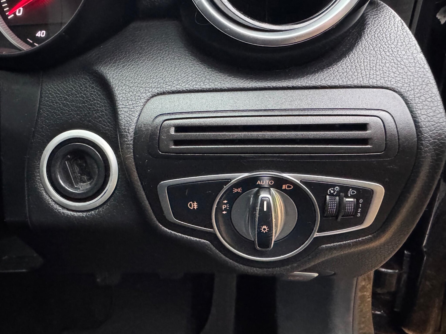 Used Mercedes-Benz C Class 2017 for sale - 77114246: Photo 28