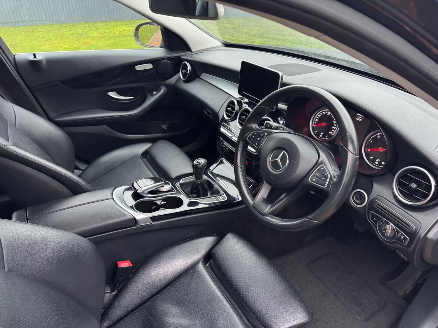 Used Mercedes-Benz C Class 2017 for sale - 77114246: Photo 35