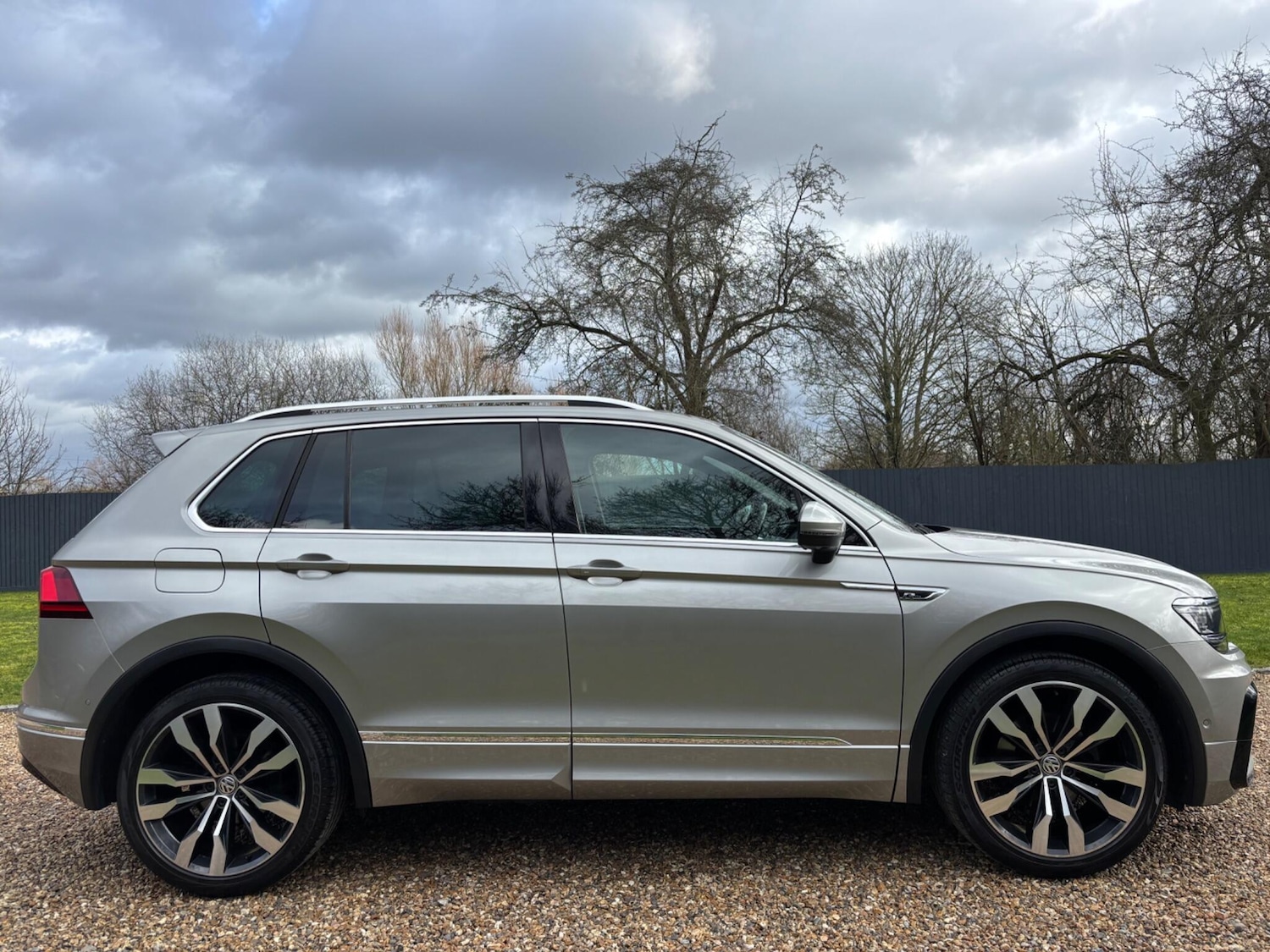 Used Volkswagen Tiguan for sale - 77587129: Photo 12