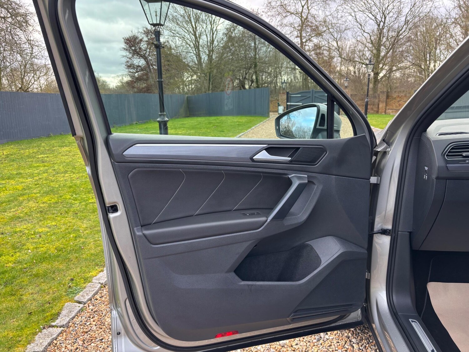 Used Volkswagen Tiguan for sale - 77587129: Photo 49