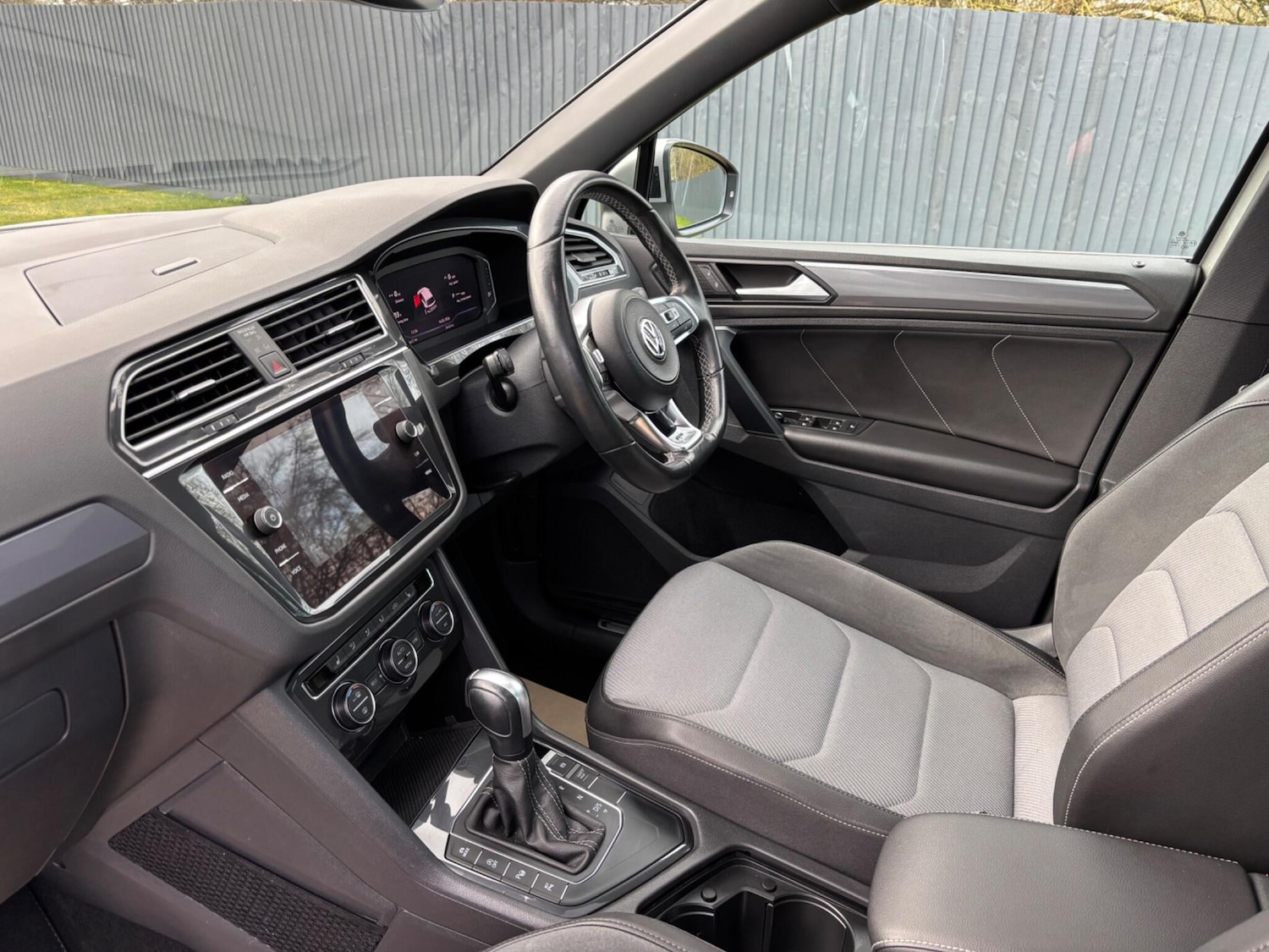 Used Volkswagen Tiguan for sale - 77587129: Photo 52