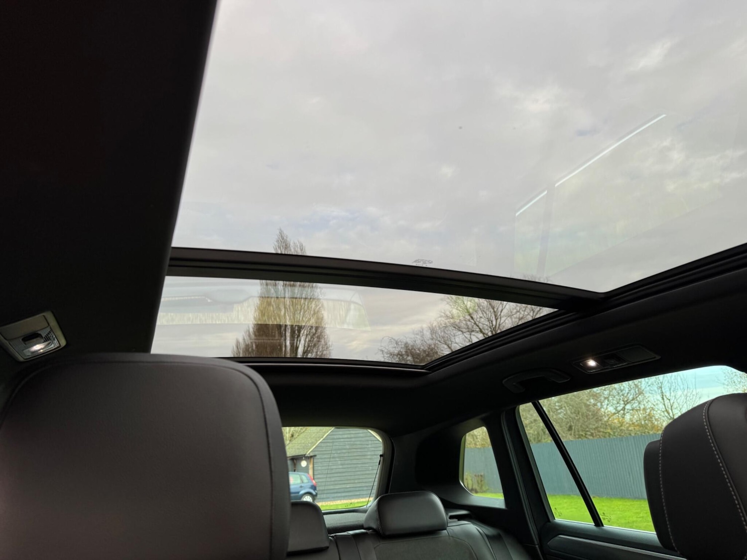 Used Volkswagen Tiguan 2020 for sale - 77114249: Photo 30