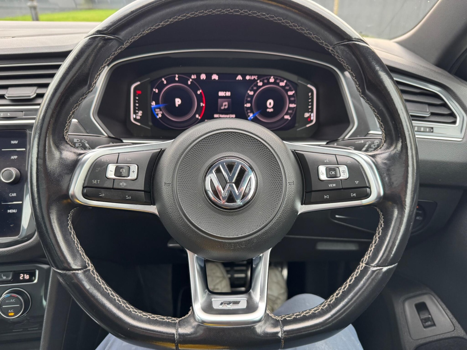 Used Volkswagen Tiguan 2020 for sale - 77114249: Photo 31