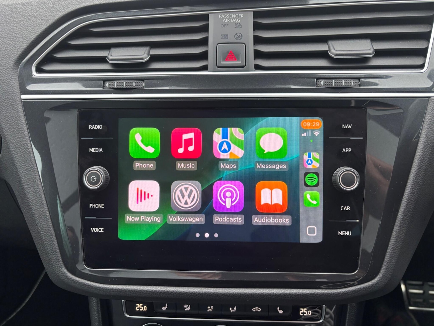 Used Volkswagen Tiguan 2020 for sale - 77114249: Photo 4