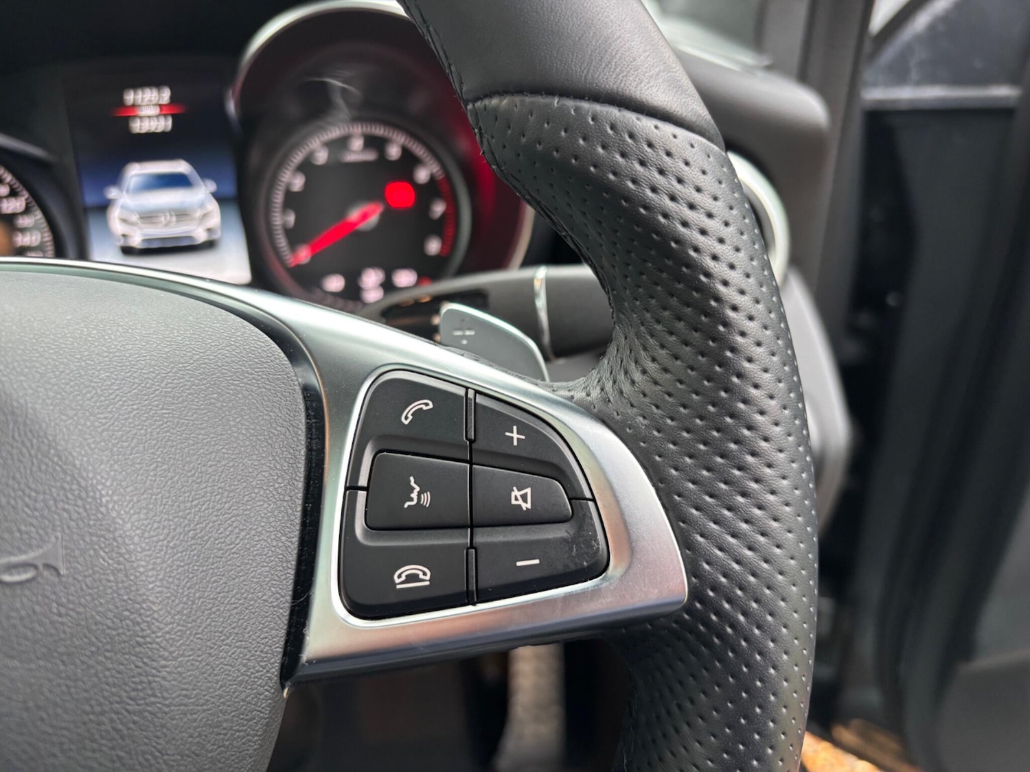 Used Mercedes-Benz GLC 2019 for sale - 77155725: Photo 23