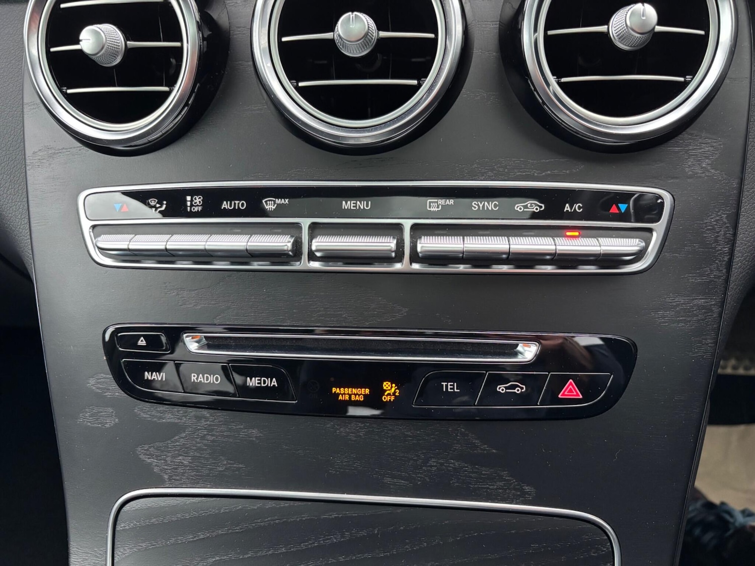 Used Mercedes-Benz GLC 2019 for sale - 77155725: Photo 29