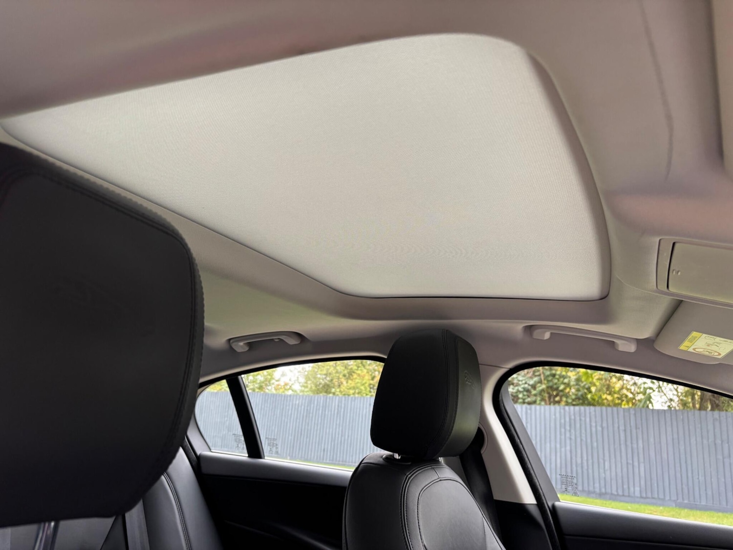 Used Jaguar XE 2017 for sale - 76236928: Photo 12