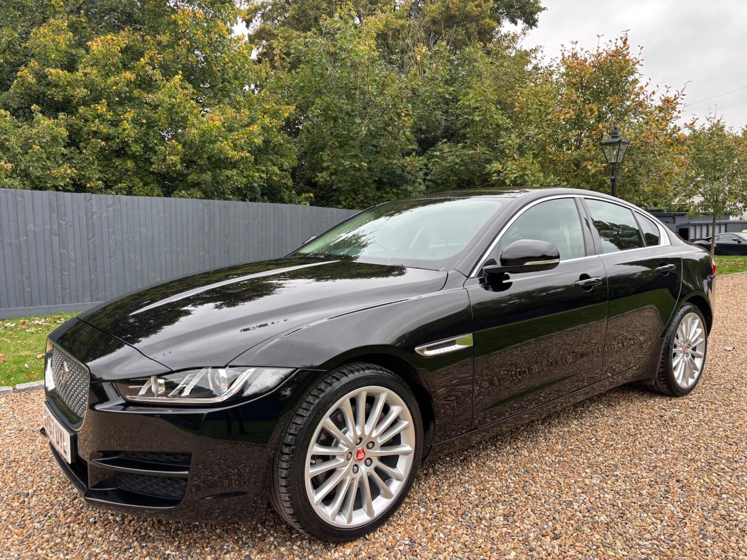 Used Jaguar XE 2017 for sale - 76236928: Photo 22